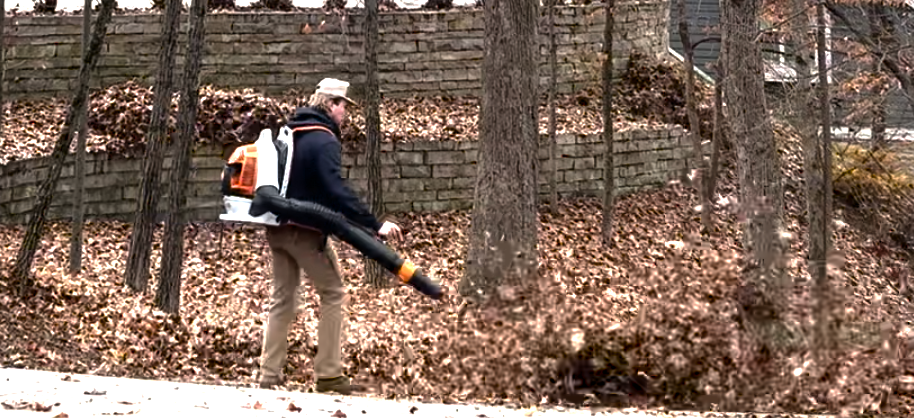 Fall Clean up in Waukesha county